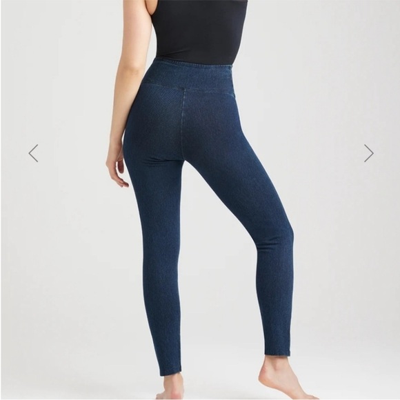 Women’s Yummie Denim Shaping Leggings Size Medium - Picture 4 of 7